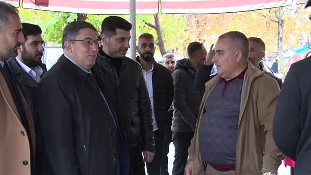 Çanakçı, esnaf ve partilileri ile buluştu