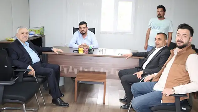 Demirbağ, sanayicilerle bir araya gelerek destek istedi