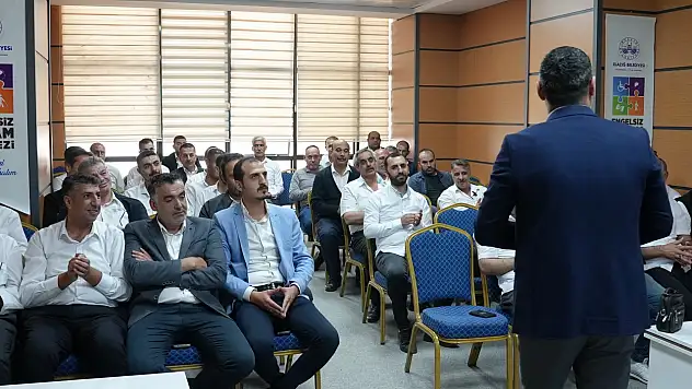 Elazığ Belediyesi'nden 'İletişim Ve Duygusal Farkındalık Semineri'