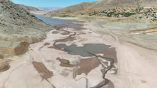 Elazığ Belediyesi'nden kalıcı su hamlesi