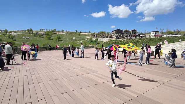 Elazığ'da Turizm Haftası Uçurtma Şenliği ile sona erdi