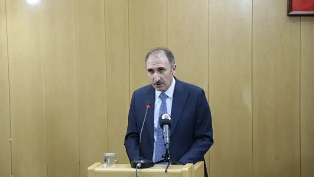 Fırat Üniversitesi'nde 'Türk Kültüründe Nevruz' konferansı düzenlendi
