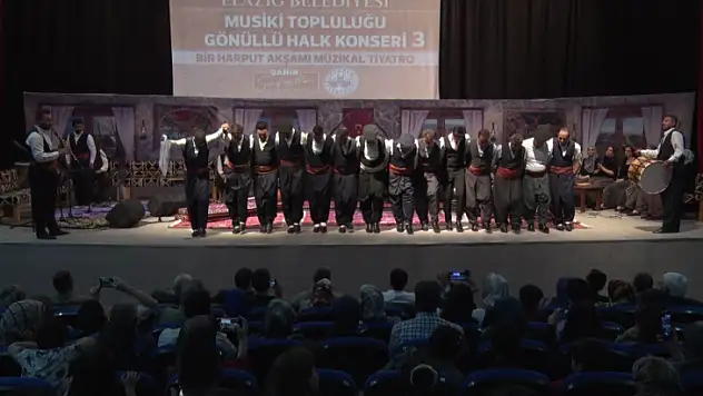 Gönüllü Halk Korosu Harput Müziği esintileri sundu