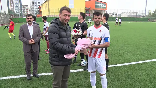 Gür 'Hayırlara vesile olsun'