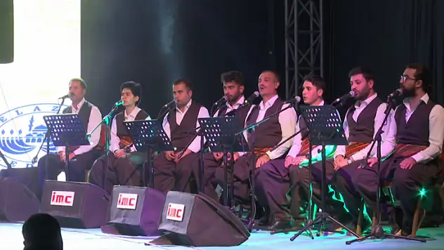 Kürsübaşı programı izleyenlerin beğenisini kazandı