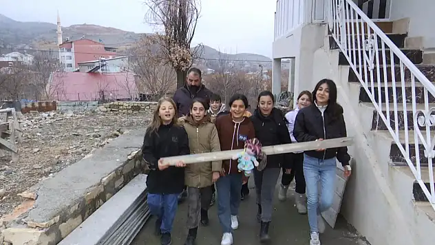 'Molla Potik' oyunu yaşatılmaya devam ediyor