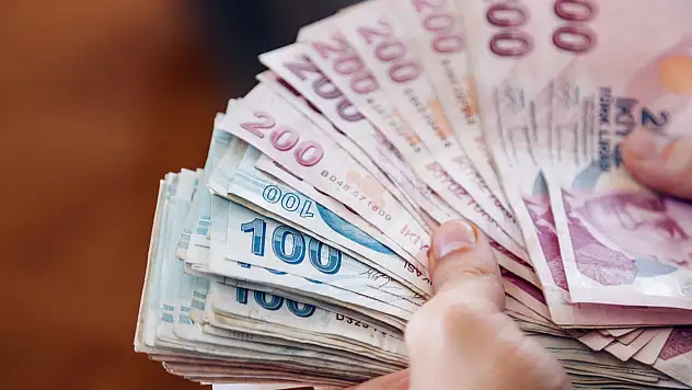 Paralar hesaplara yatırılıyor
