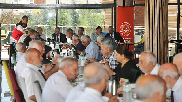Vali Hatipoğlu'ndan Şehit ve Gazi Babalarına anlamlı ziyaret