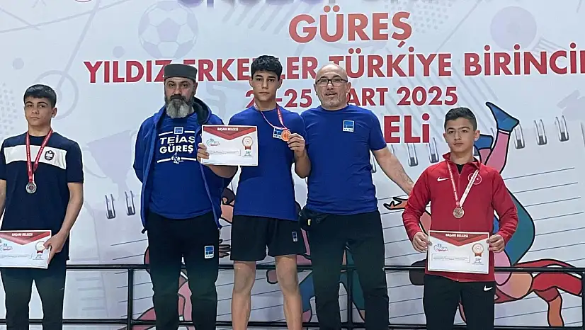 Güreşte Türkiye Şampiyonu Muhammed Abdulkadir Çelik oldu