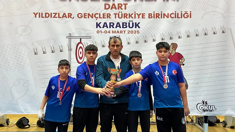 TOKİ Fırat Ortaokulu Dart'ta Türkiye ikincisi