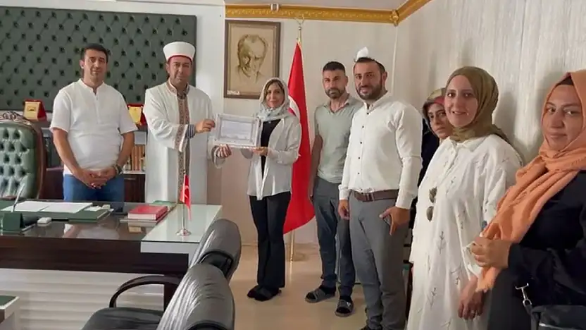 Alman vatandaşı Müslüman oldu
