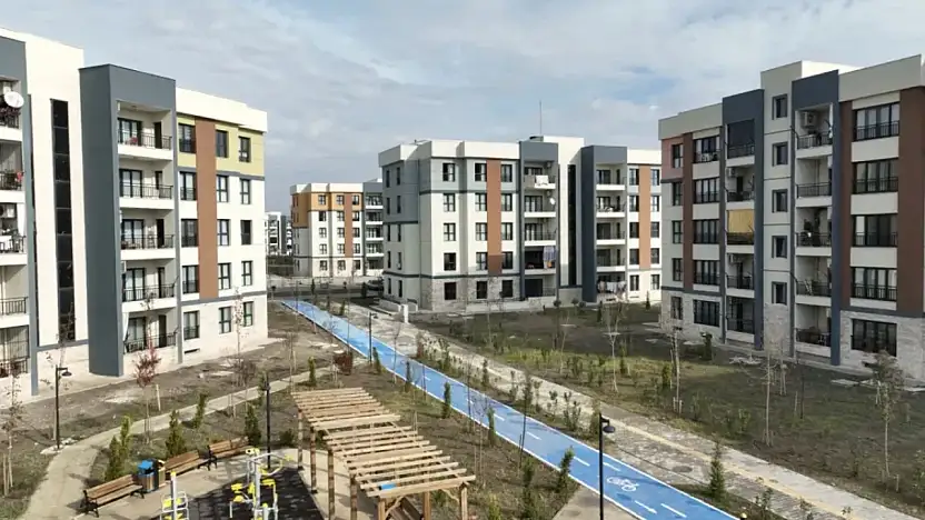 Bakan Kurum açıkladı! Elazığ'da yarın kaç konut teslim edilecek