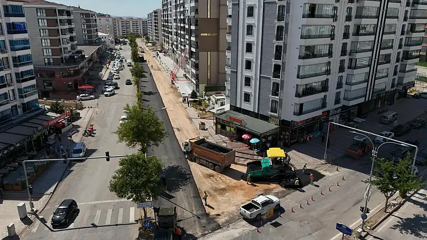 Başkan Şerifoğulları, yol yenileme çalışmalarını inceledi