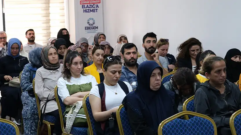 Elazığ Belediyesi 'Ailede Ruh Sağlığı' konulu söyleşi düzenledi
