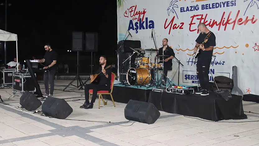 Elazığ Belediyesi Yaz Etkinlikleri'nde Evin Gençero sahne aldı