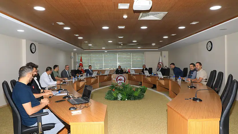 Elazığ'da deprem konulu toplantı gerçekleştirildi