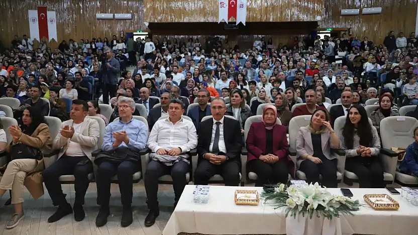 Fırat Üniversitesi Akademisyenler Korosunun konseri büyük beğeni aldı