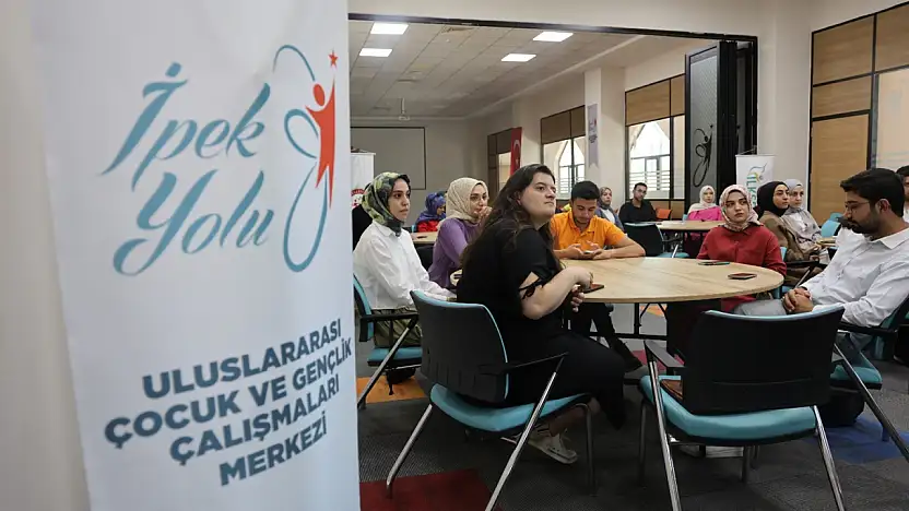'İlhamdan Eyleme Sosyal Girişimcilik Çalıştayı Gençlik Katılımı Projesi'