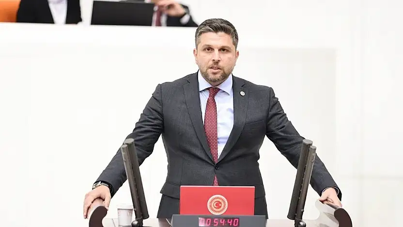 Milletvekili Nazırlı'dan Elazığsporlu gençlere 50 kombine bilet