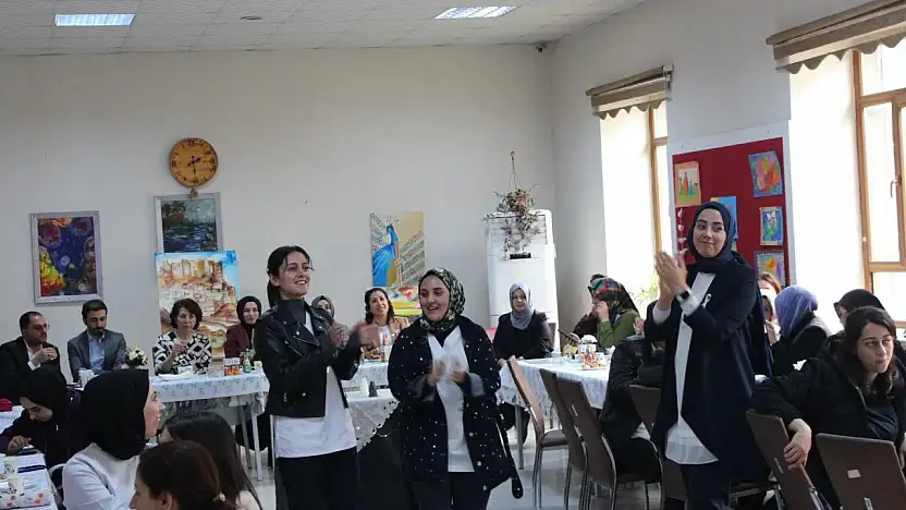Ruh Sağlığı Hastanesinde Hemşireler Günü
