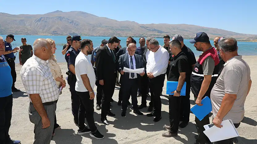 Vali Hatipoğlu sahil düzenlemesi ve bisiklet yolu projesini yerinde inceledi