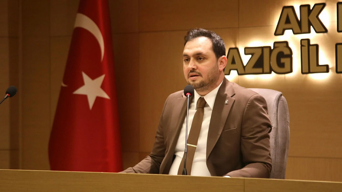 AK Parti’de yeni yönetim kurulu ilk toplantısını gerçekleştirdi