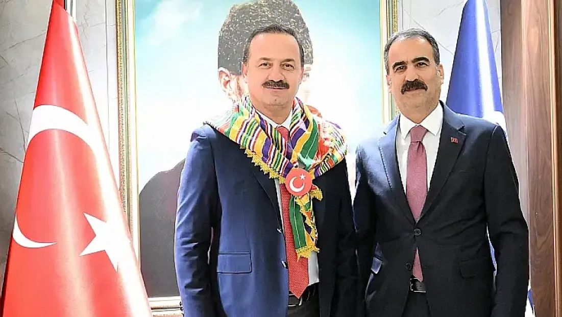 Başkan Ercan: Hükümet seyrediyor, çiftçi de tüketici de kaybediyor