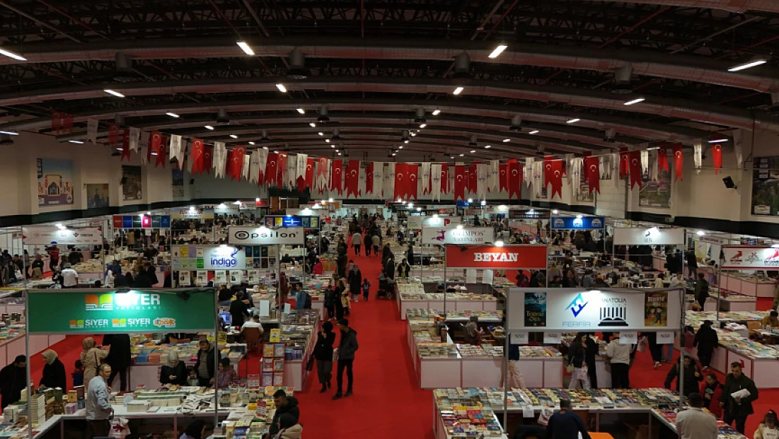 Elazığ Belediyesi 6. Kitap Fuarı sona erdi