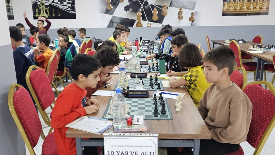 Elazığ Cumhuriyet Kupası Satranç Turnuvası tamamlandı