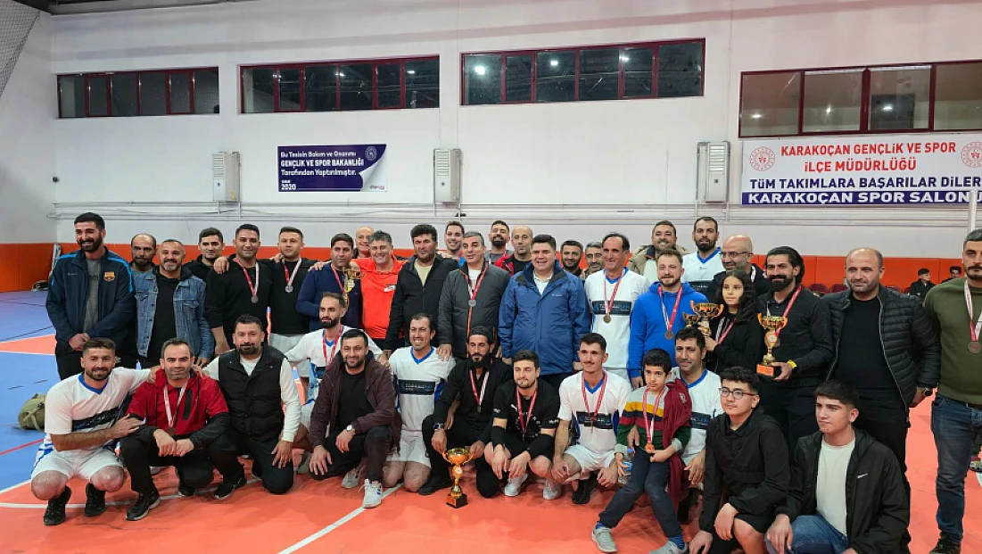 Elazığ’da Cumhuriyet coşkusu sporla kutlandı