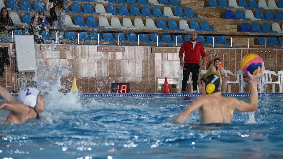 Elazığ’da U16 Erkekler Sutopu Türkiye Şampiyonası
