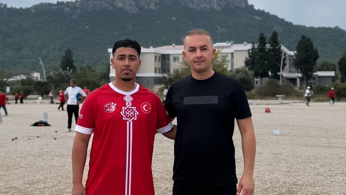 Elazığ’dan çıkan Gençlik ve Spor Kulübü sporcusu, Antalya’da zirveye çıktı