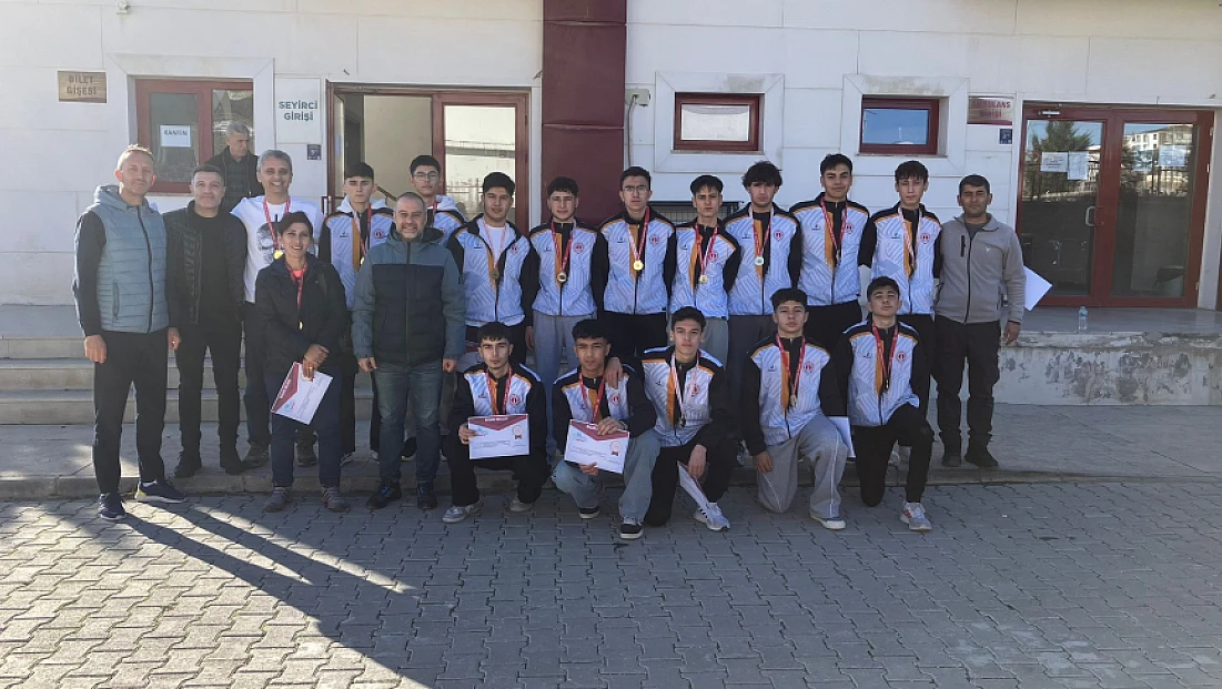 Hentbol Bölge Şampiyonası Elazığ’da tamamlandı