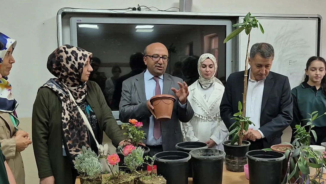 İletişim Lisesinden ‘Bir Hobim Olsun’ projesi