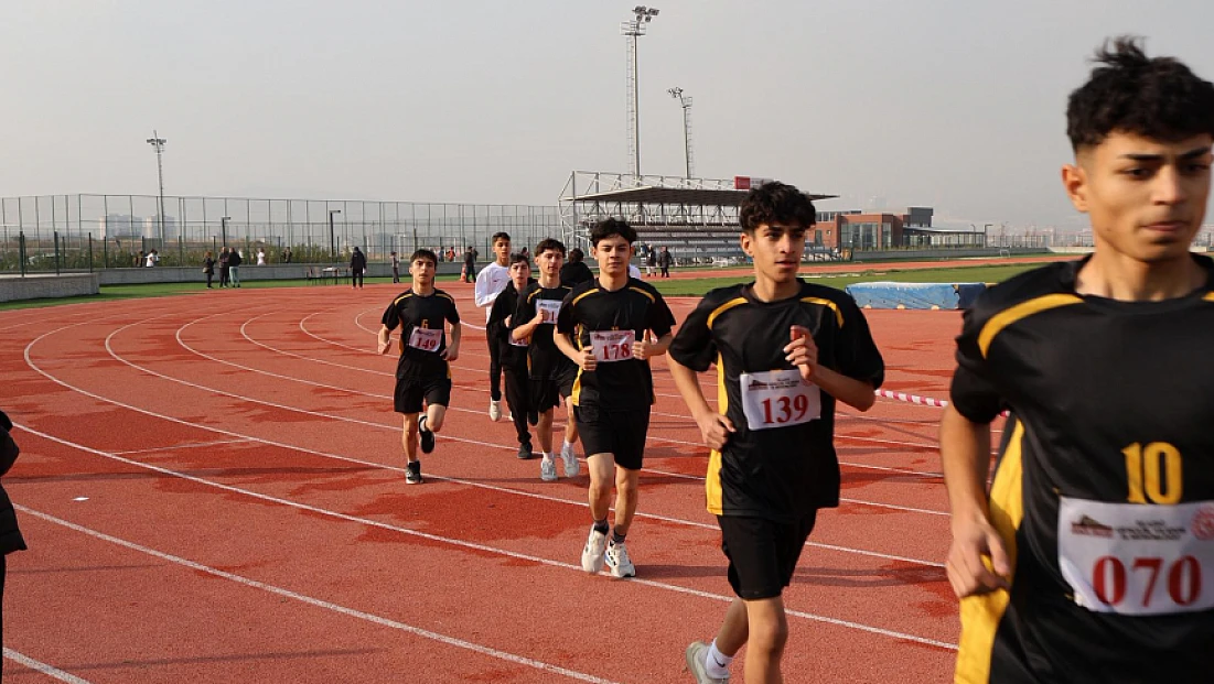 Okullar arası kros il birinciliği tamamlandı