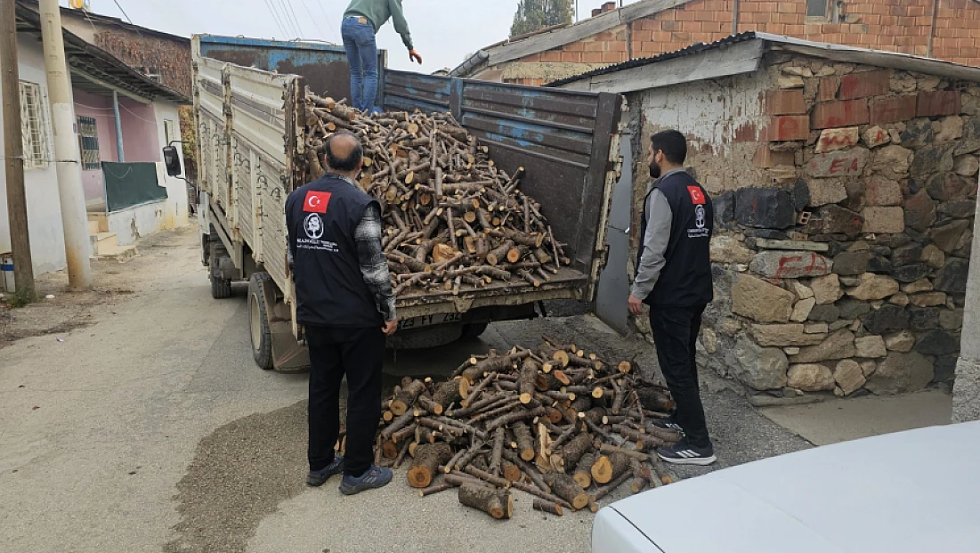 Osmanoğlu Yardımlaşma Derneği’nden ihtiyaç sahibi ailelere destek