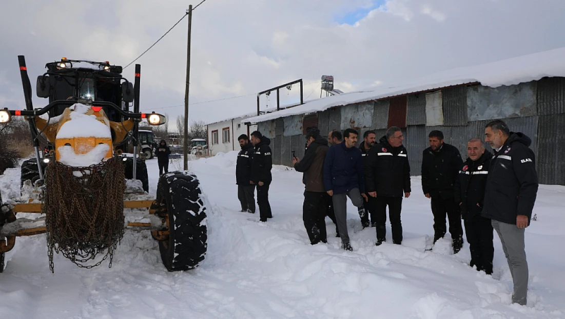 Vali Hatipoğlu, İl Özel İdaresi ekiplerinin çalışmalarını kontrol etti