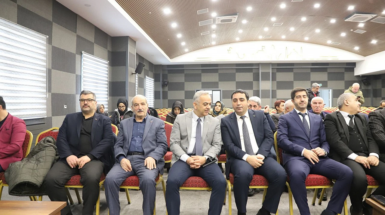 Elazığ Tuhafiyeciler Odası'ndan dev proje: Esnafa ücretsiz e-ticaret desteği