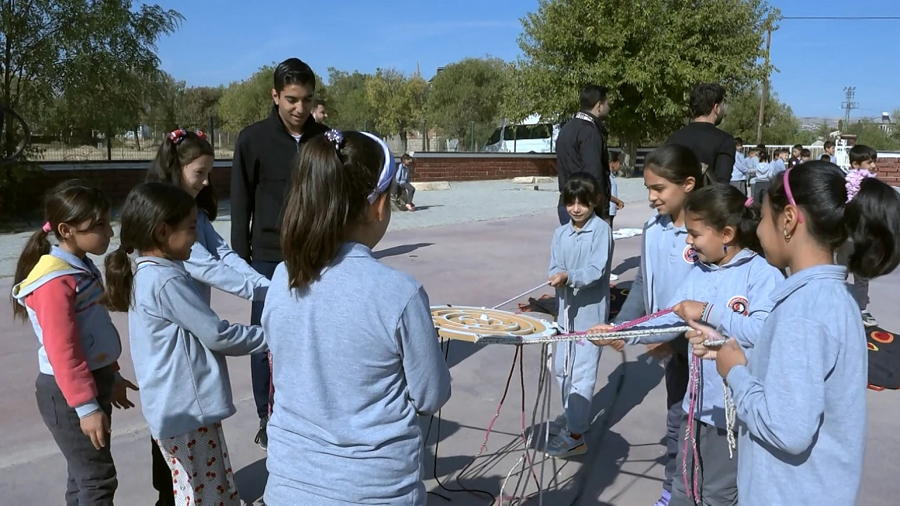 AK Parti Gençlik Kolları'ndan öğrencilere yönelik etkinlik