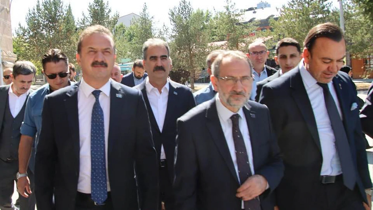 Başkan Ercan: Genel Başkanımız Yavuz Ağıralioğlu ülke insanının gönlünde taht kurdu