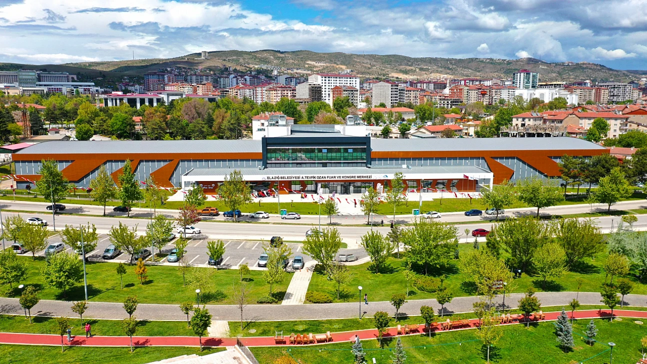 Elazığlı şair ve yazarlara Kitap Fuarı'nda alan tahsisi yapılacak