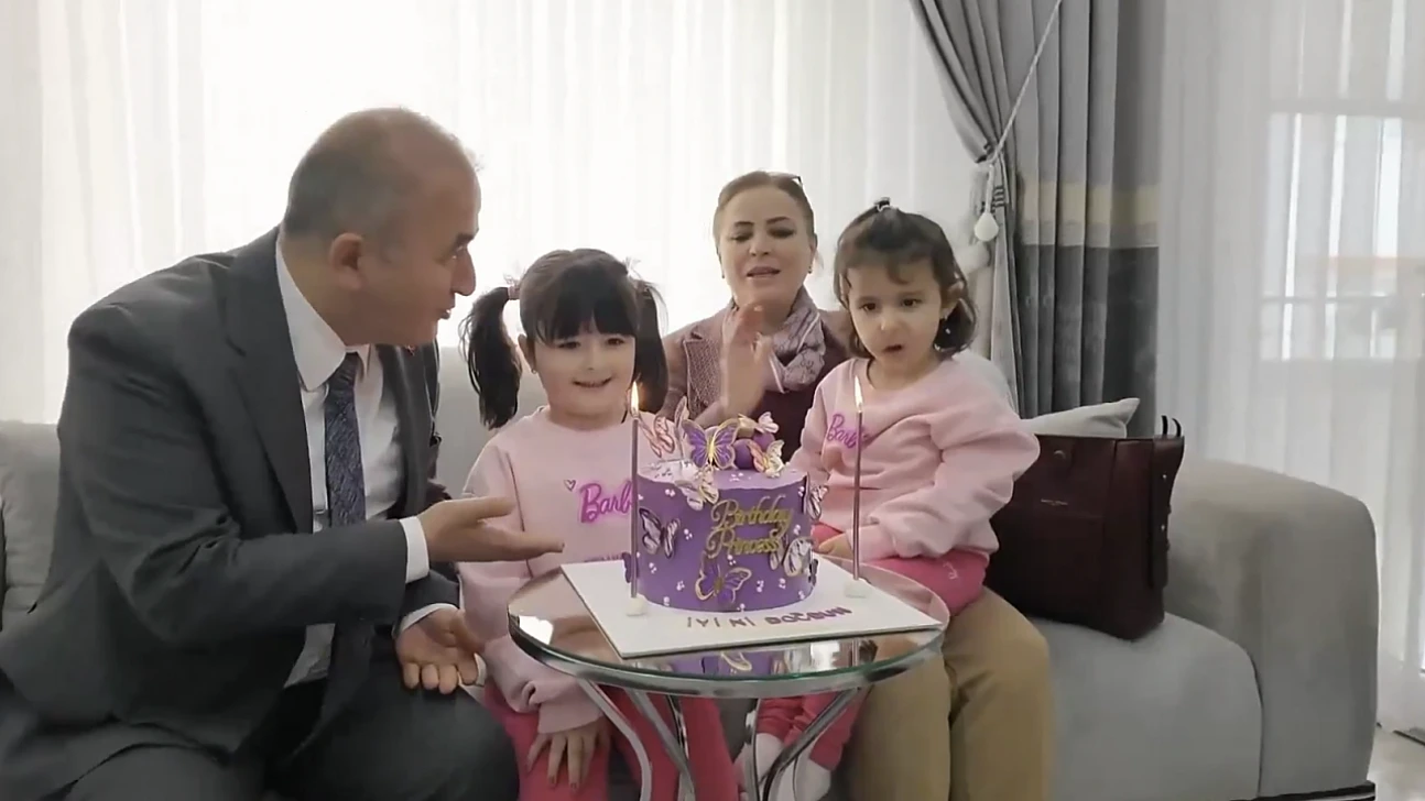 Vali Hatipoğlu'ndan şehit kızına yaş günü sürprizi