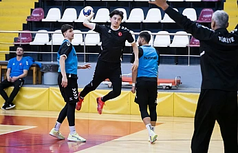 A Milli Takımı, Dünya Şampiyonası elemeleri için Elazığ'da