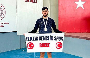 Ahmet Karakaş Türkiye 3'üncüsü