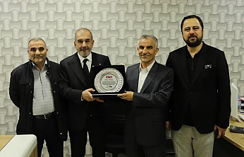 Başkan Alan'dan iş insanlarına ziyaret