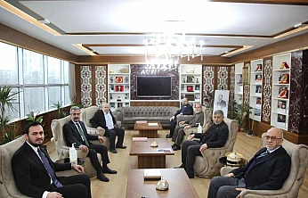 Başkan Dumandağ'dan, Başkan Selmanoğlu'na hayırlı olsun ziyareti