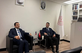 Doç. Dr. Birol Bulut, Los Angeles'ta söyleşi gerçekleştirdi