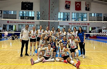 Elazığ Belediyespor Kadın Voleybol Takımı, Muş deplasmanından galibiyetle ayrıldı