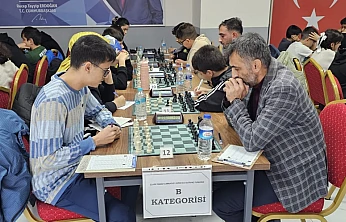 Elazığ Cumhuriyet Kupası Satranç Turnuvası tamamlandı