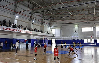 Elazığ'da yerel lig heyecanı başladı